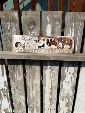 Margarete Steiff Toys Wall Sign – Cream & Brown